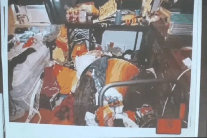 Crime scene photo of Tara's bedroom